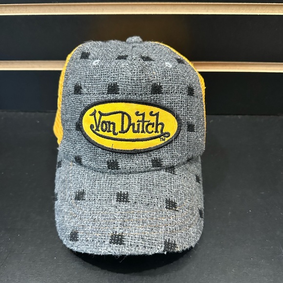 Von Dutch Other - Von Dutch Gray & Yellow Patch Trucker Cap